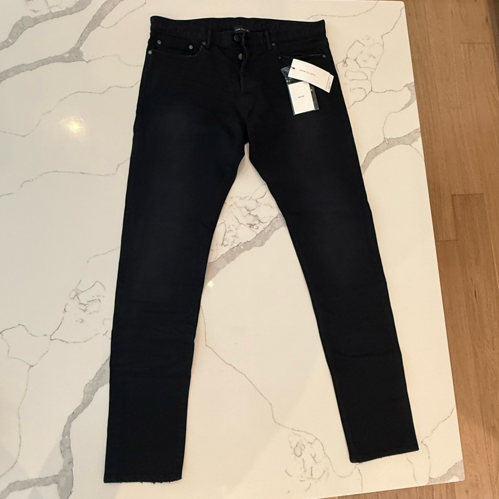 John Elliott THE CAST 2 SLIM